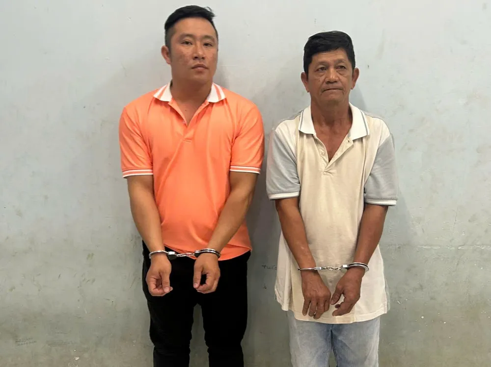 2 đối tượng tại cơ quan CA.jpg