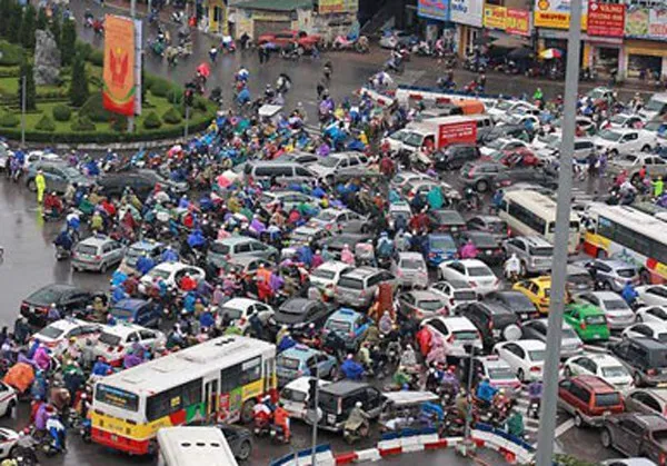 Để phản ánh tình hình trật tự ATGT, ùn tắc giao thông, người dân có thể liên hệ với Cục Cảnh sát giao thông – 0995.67.67.67