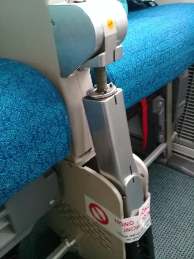 Những lý do lãng xẹt khiến máy bay trễ chuyến ảnh 1