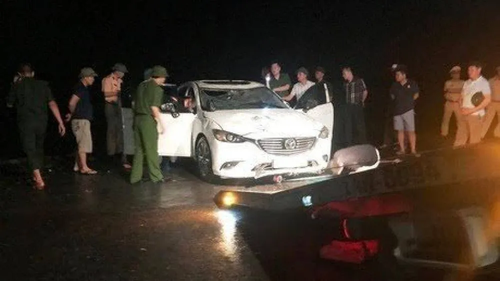 Khẩn trương điều tra 2 vụ tai nạn giao thông vừa xảy ra làm chết 7 người  ảnh 2