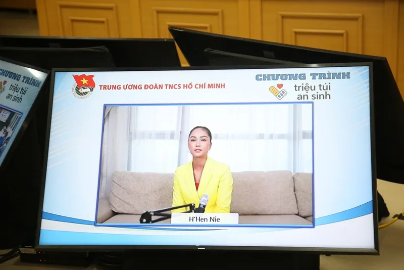 Hoa hậu H' Hen Niê làm đại sứ chương trình Triệu túi an sinh