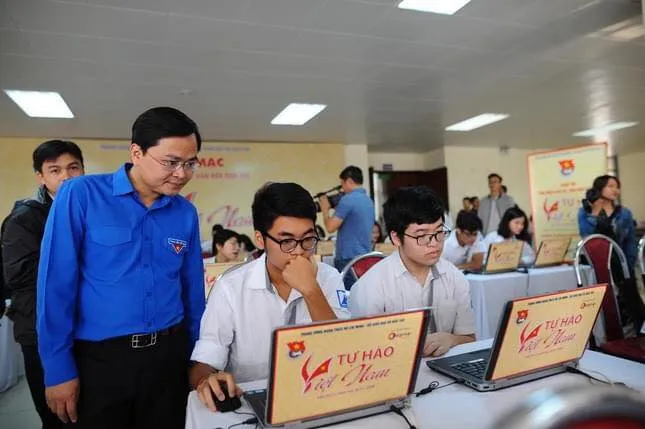 Khởi động cuộc thi tìm hiểu lịch sử, văn hóa dân tộc Tự hào Việt Nam lần thứ VI ảnh 1