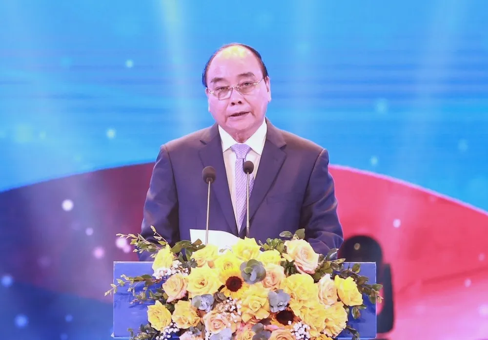 Tuyên dương 10 gương mặt trẻ Việt Nam tiêu biểu năm 2021 ảnh 2