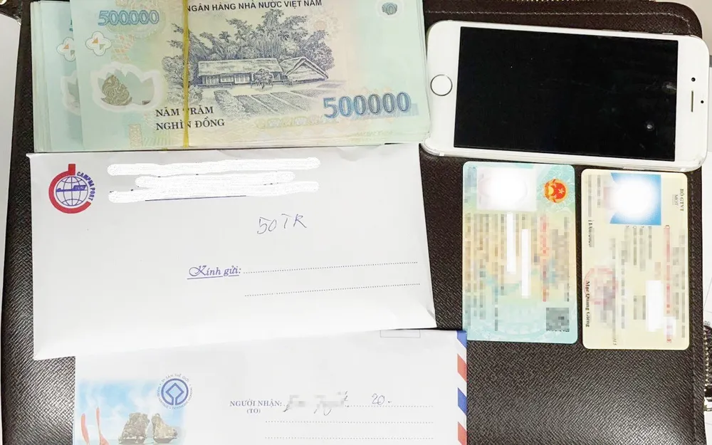 Tài sản bỏ quên tại sân bay Nội Bài