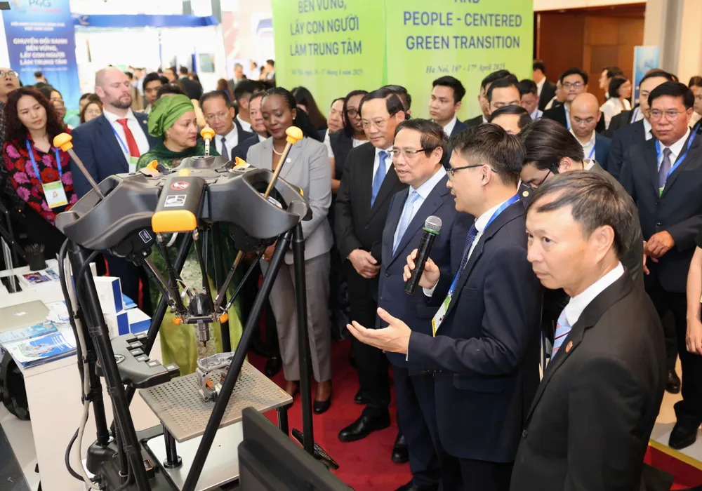 Trien lam xanh P4G.jpg