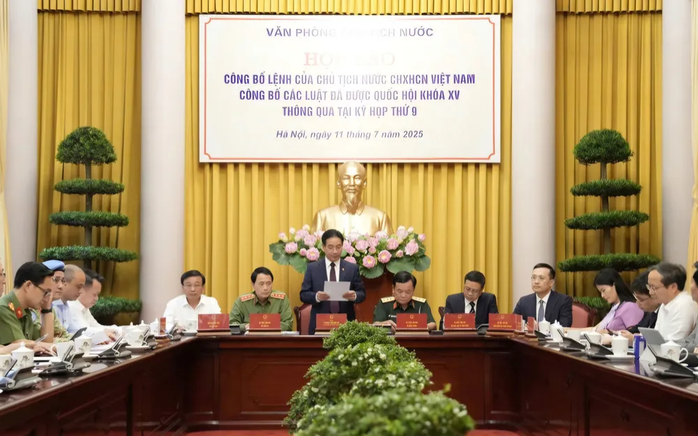 Văn phòng Chủ tịch nước công bố thêm 9 luật đã được Quốc hội thông qua tại kỳ họp thứ 9, chiều 11-7