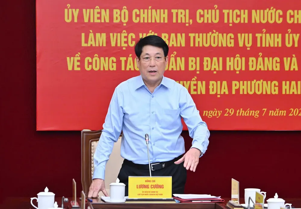 Chủ tịch nước Lương Cường phát biểu tại cuộc làm việc với Ban Thường vụ Tỉnh ủy Quảng Ninh. Ảnh: VIẾT CHUNG.