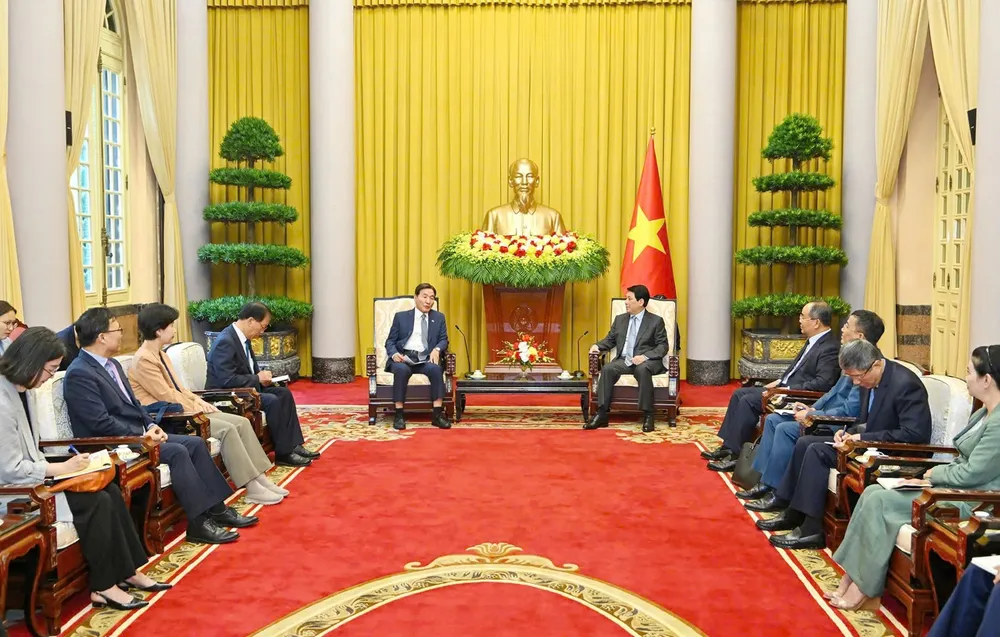 Chủ tịch nước Lương Cường tiếp ông Park Chang Dal, Đặc phái viên của Tổng thống Hàn Quốc. Ảnh: VIẾT CHUNG