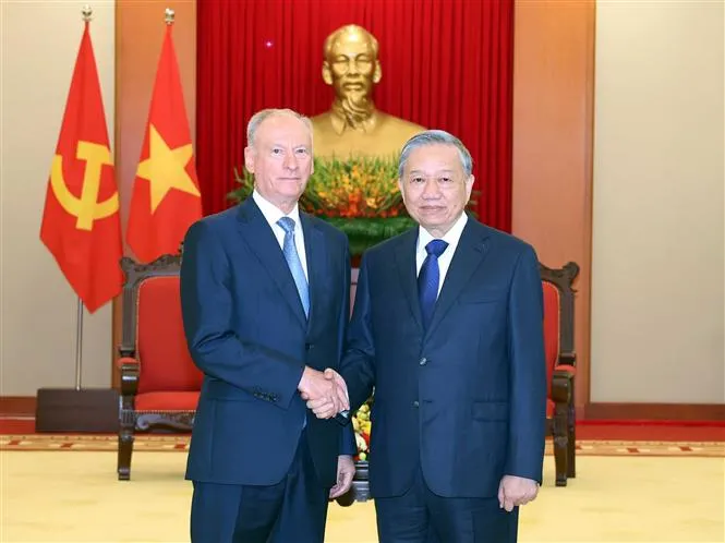 Tổng Bí thư Tô Lâm tiếp Trợ lý Tổng thống Nga, Chủ tịch Hội đồng Biển Liên bang Nga Nikolai Patrusev. Ảnh: TTXVN