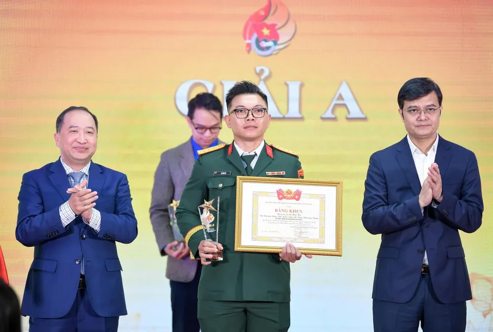 37 tác phẩm của thanh niên nhận giải thưởng cuộc thi chính luận bảo vệ nền tảng tư tưởng của Đảng