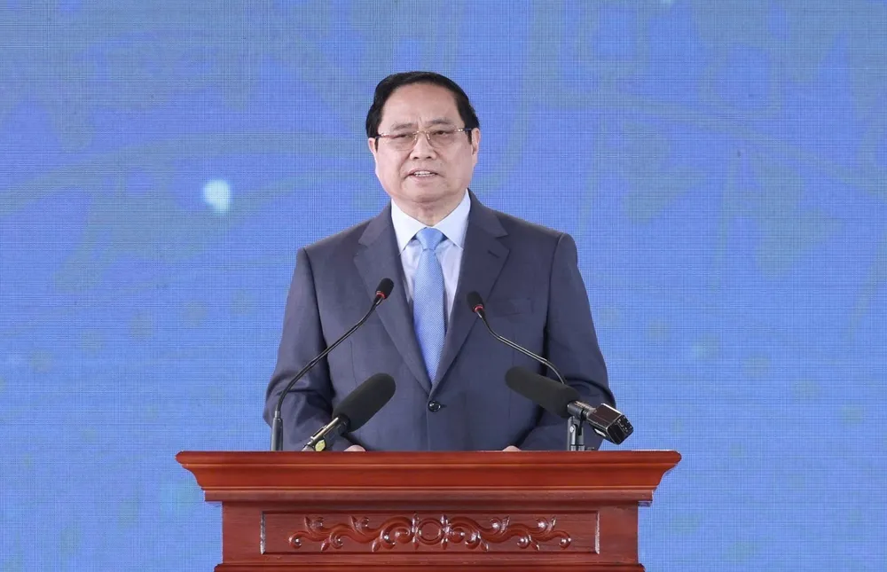 Thủ tướng Chính phủ Phạm Minh Chính đã phát biểu tại lễ khởi công, khánh thành và thông xe kỹ thuật 234 công trình, dự án tại điểm cầu trung tâm. Ảnh: VIẾT CHUNG