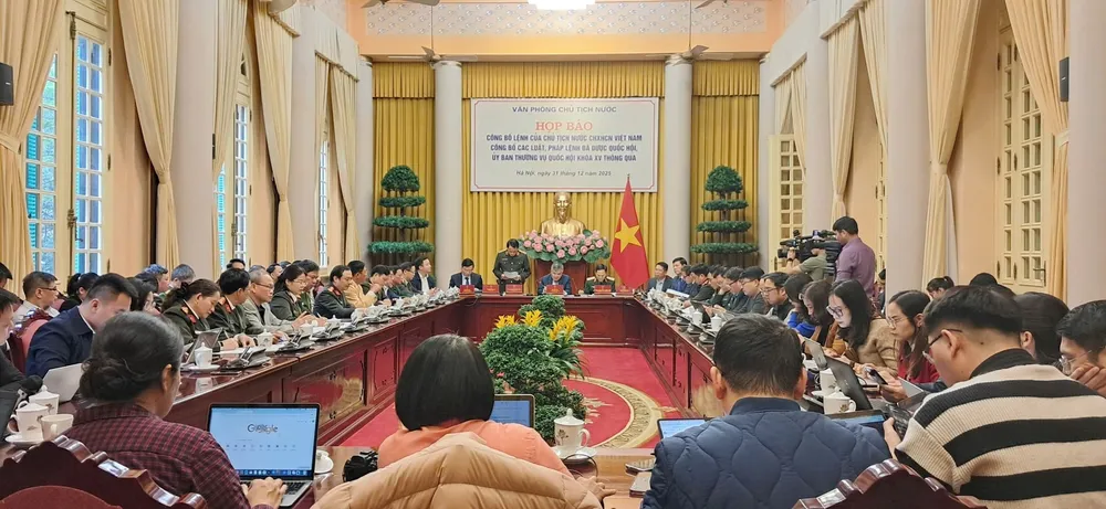 Lễ công bố Lệnh của Chủ tịch nước công bố 15 luật, pháp lệnh ngày 31-12