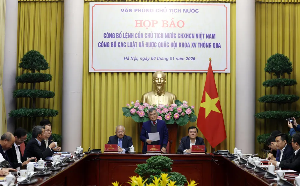 Họp báo công bố Lệnh của Chủ tịch nước về việc công bố 12 luật đã được Kỳ họp thứ 10, Quốc hội khóa XV thông qua