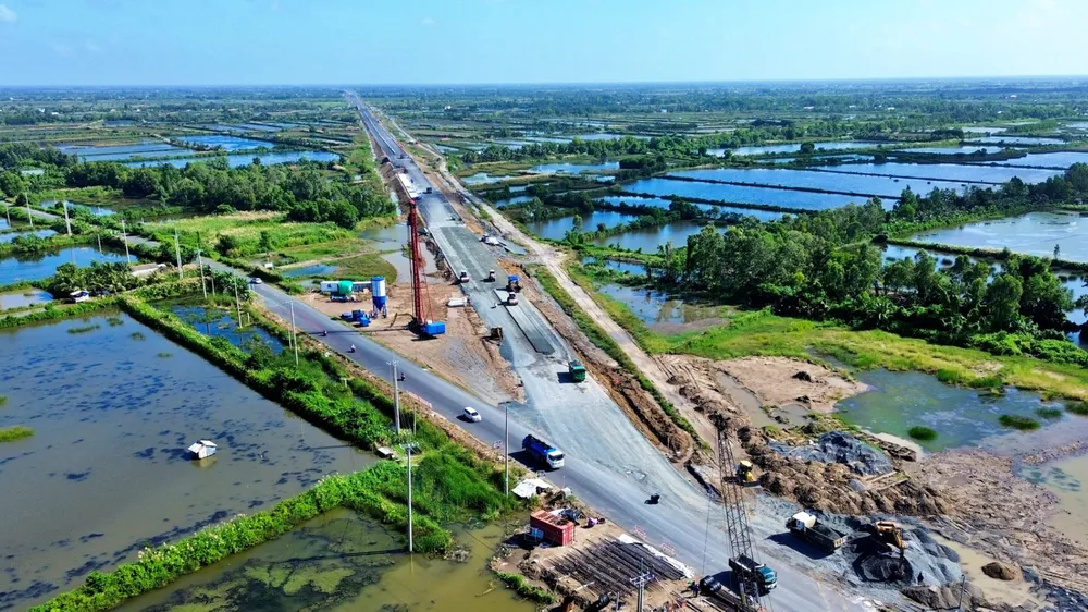 Dự án cao tốc Bắc - Nam đoạn Cần Thơ - Cà Mau đã được đưa vào khai thác tạm tuyến chính