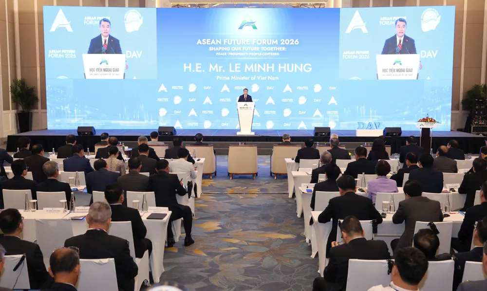Thủ tướng Lê Minh Hưng phát biểu tại phiên khai mạc Diễn đàn Tương lai ASEAN. Ảnh: QUANG PHÚC