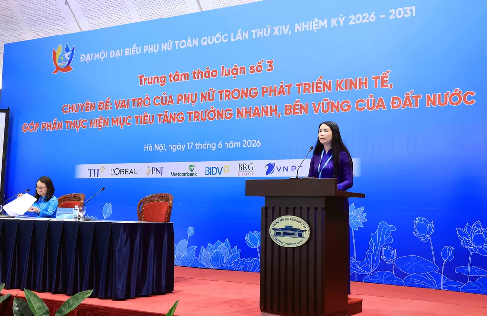 Chuyen de kinh te.jpg