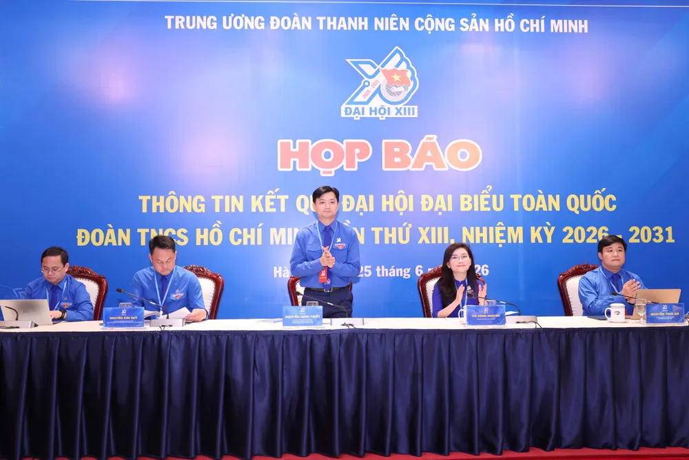Hop bao 1.jpg