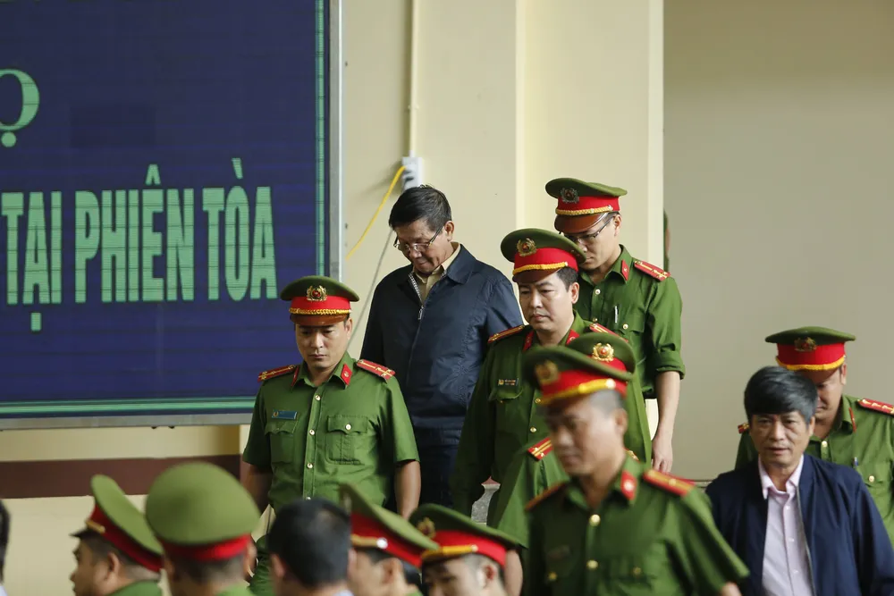 Có bảo kê “khủng” đứng sau các đại lý game bài Rikvip ảnh 2