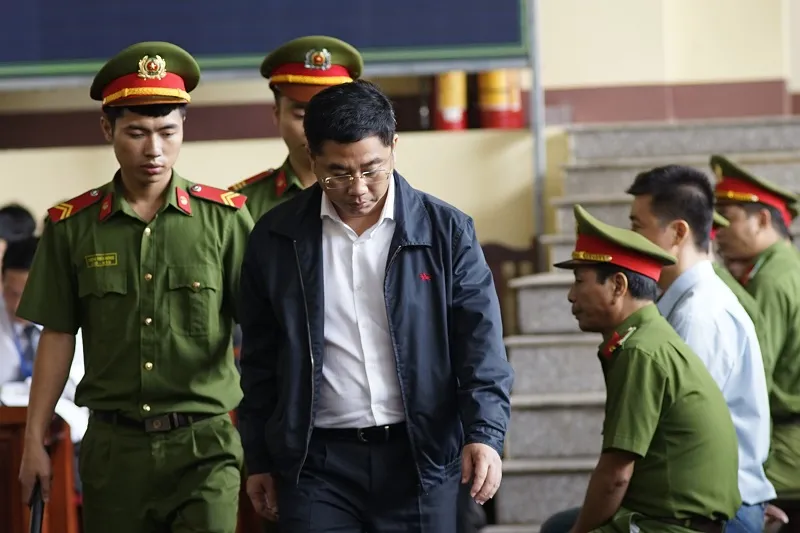 Cựu Trung tướng Phan Văn Vĩnh bị đề nghị 84-90 tháng tù  ảnh 4