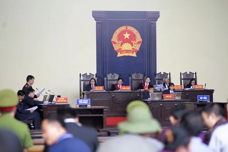 Cựu Trung tướng Phan Văn Vĩnh bị đề nghị 84-90 tháng tù  ảnh 1