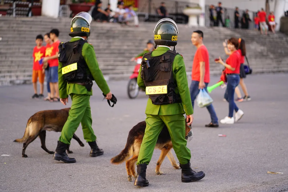 Lượt về bán kết AFF Cup: Đảm bảo an ninh mọi ngả đường về sân Mỹ Đình ảnh 11