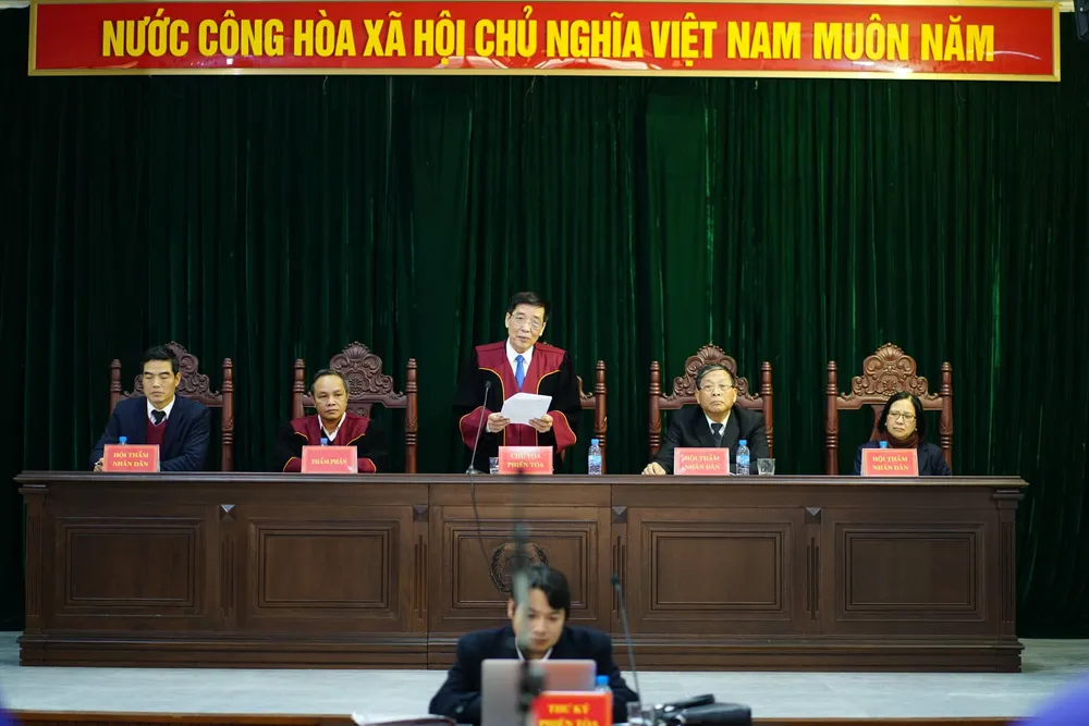 Nhận “quà” từ Oceanbank, các “sếp” dầu khí nhận tổng cộng 25 năm tù ảnh 1