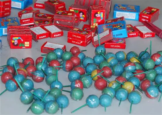 Thu giữ hơn 20 tấn pháo trong dịp Tết Nguyên đán ảnh 1