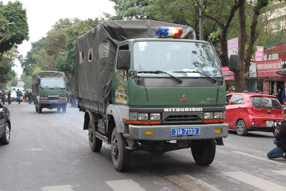 Hội nghị Mỹ - Triều Tiên: Xe bọc thép xuống đường tăng cường an ninh ảnh 10