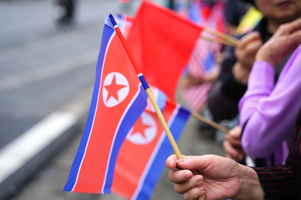 Người dân Thủ đô mong muốn Hội nghị thượng đỉnh đạt được thỏa thuận ảnh 6