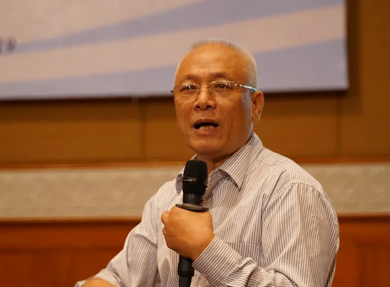 Có hiện tượng chính quyền địa phương đẩy công việc lên cho Chính phủ ảnh 2