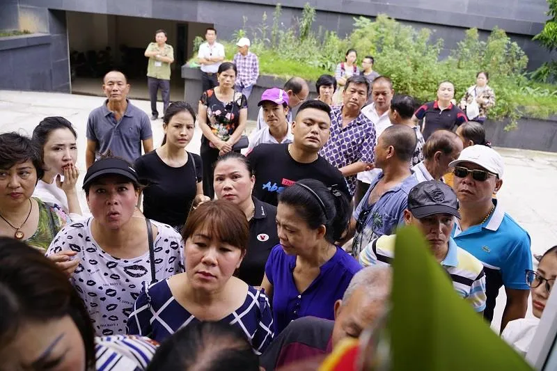 Hoãn xử trùm bảo kê chợ Long Biên Hưng “kính”  ảnh 2