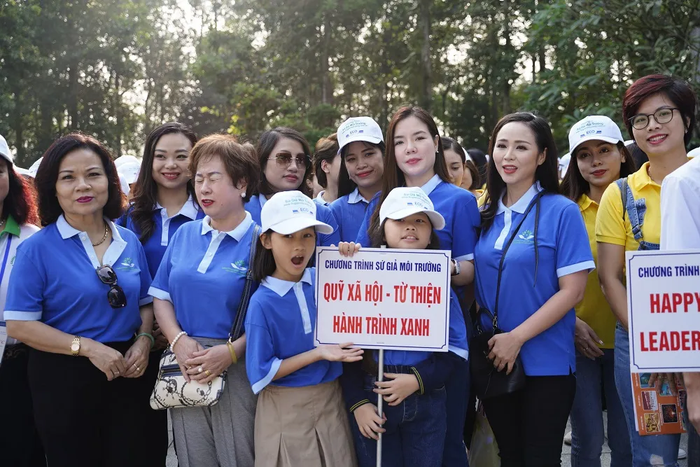  Phủ xanh 2.000 cây Thông Mã Vĩ trên đồi cây “Dâng Bác – Ơn Thầy” ảnh 1