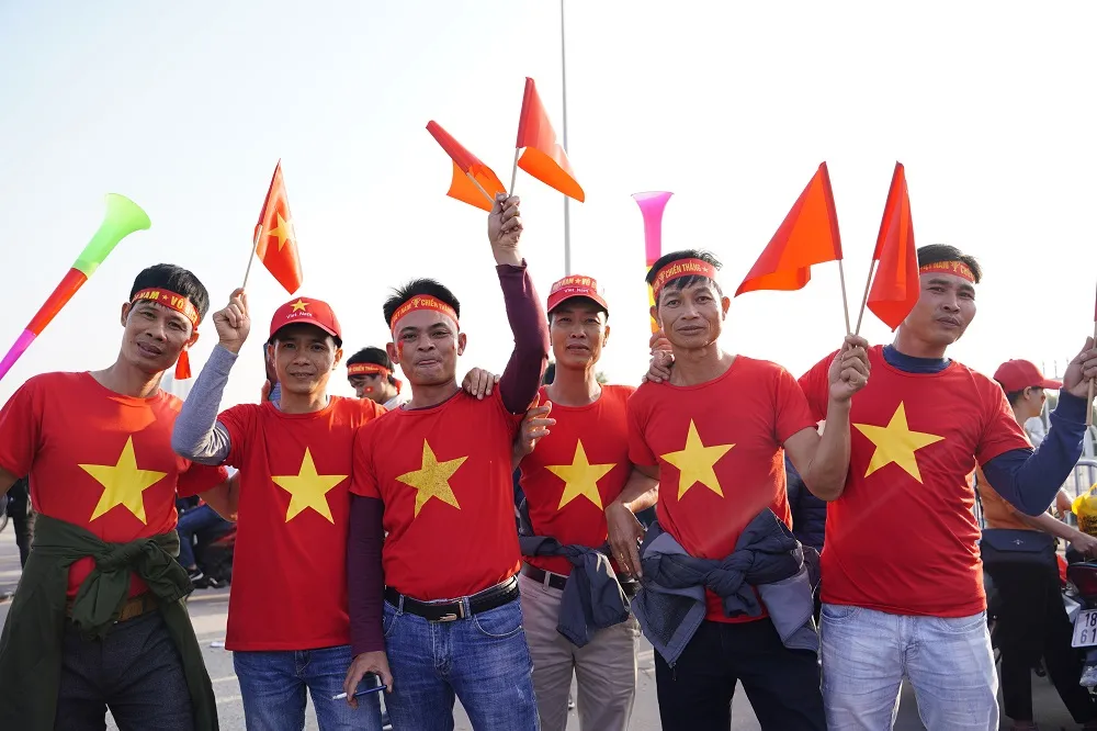 Nhiều cổ động viên tin tưởng Quang Hải ghi bàn vào lưới Thái Lan ảnh 4