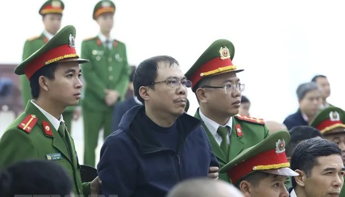 Luật sư kiến nghị miễn trách nhiệm hình sự cho Phạm Nhật Vũ ảnh 1