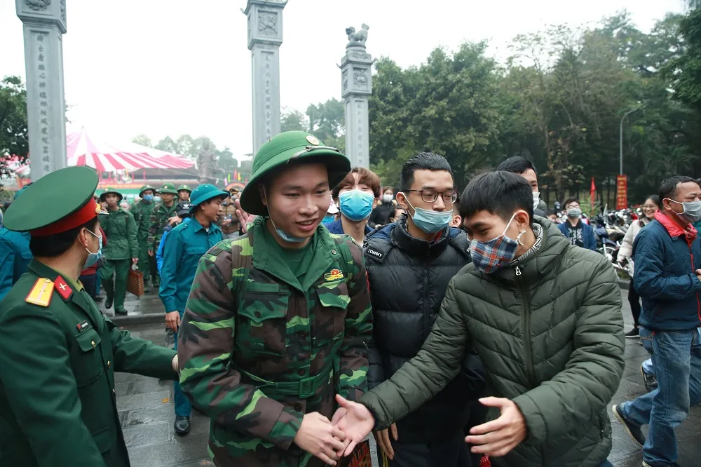 Hơn 3.000 thanh niên Thủ đô lên đường nhập ngũ ảnh 2