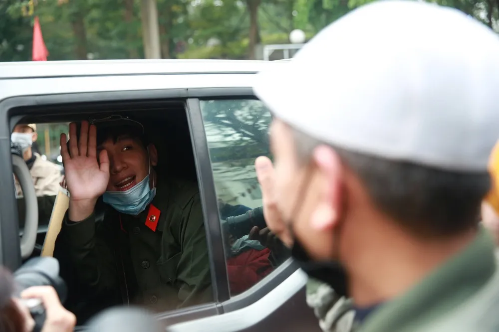 Hơn 3.000 thanh niên Thủ đô lên đường nhập ngũ ảnh 13