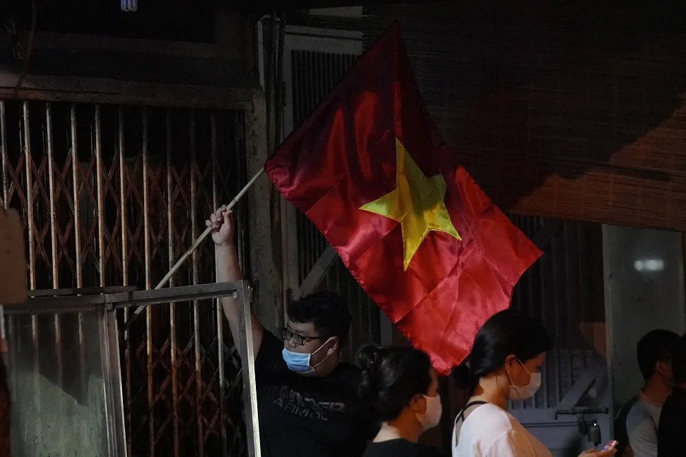 Người dân phố Trúc Bạch hết cách ly ảnh 2