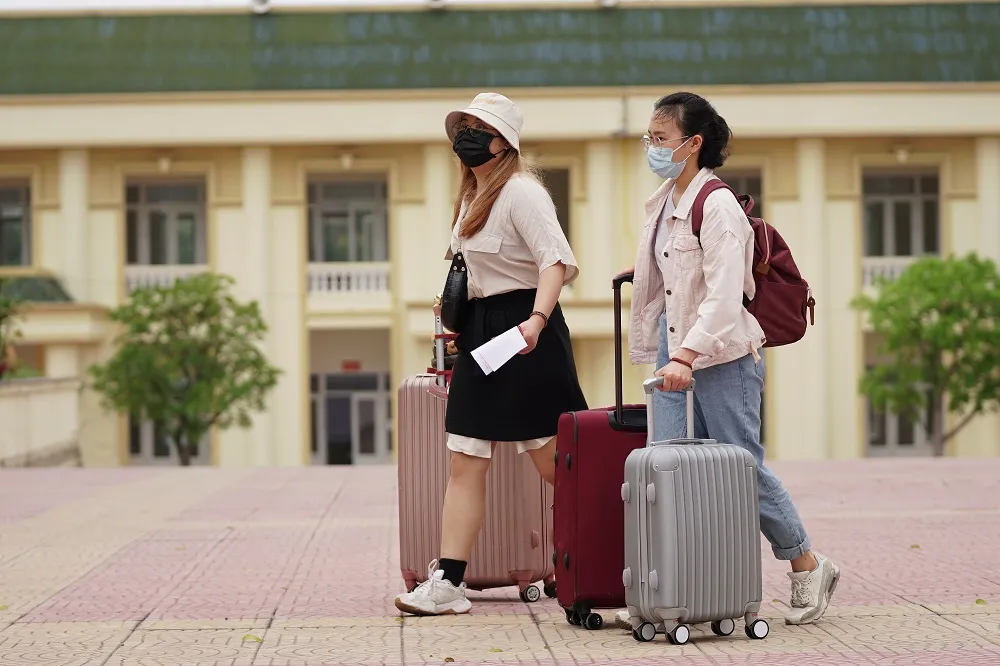 Gần 800 công dân hoàn thành thời gian cách ly khi trở về từ vùng dịch ảnh 8