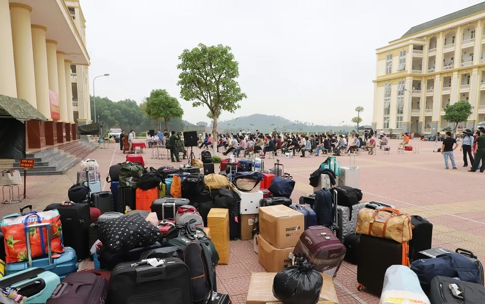 Gần 800 công dân hoàn thành thời gian cách ly khi trở về từ vùng dịch ảnh 6