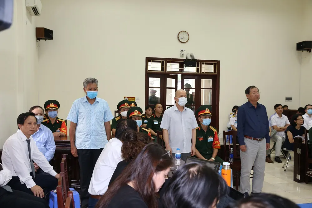 Ông Nguyễn Văn Hiến lĩnh 4 năm tù giam ảnh 2