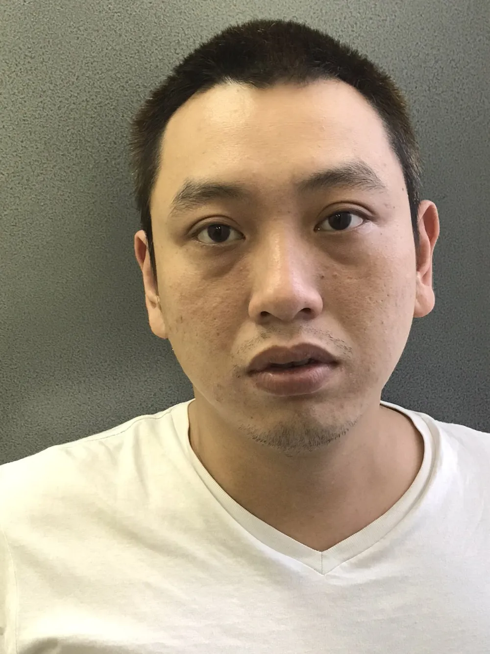 Giám đốc lừa thuê xe ô tô để chiếm đoạt ảnh 1