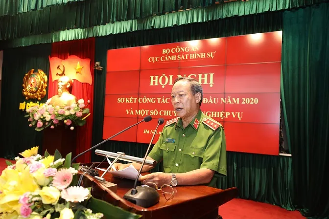 Cảnh sát hình sự điều tra 6 vụ dùng xăng đốt chết 19 người ảnh 3