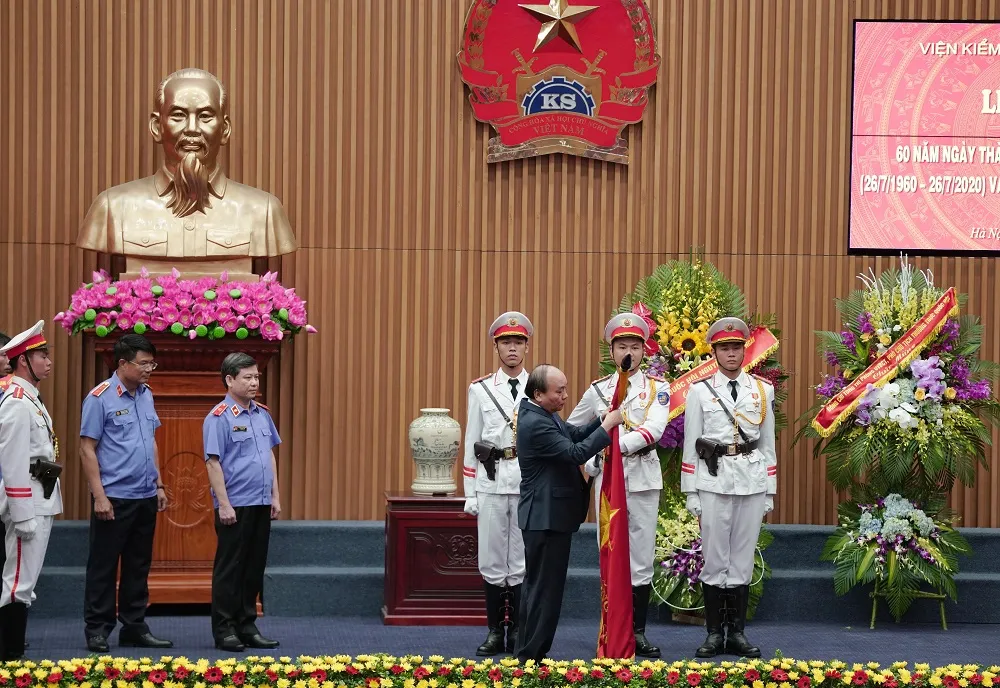 Thủ tướng: Xây dựng ngành kiểm sát thực sự là “thanh bảo kiếm” sắc bén ảnh 3