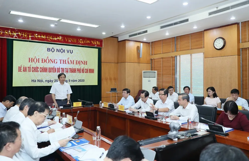 Hội đồng thẩm định thông qua Đề án Tổ chức chính quyền đô thị tại TPHCM ảnh 1