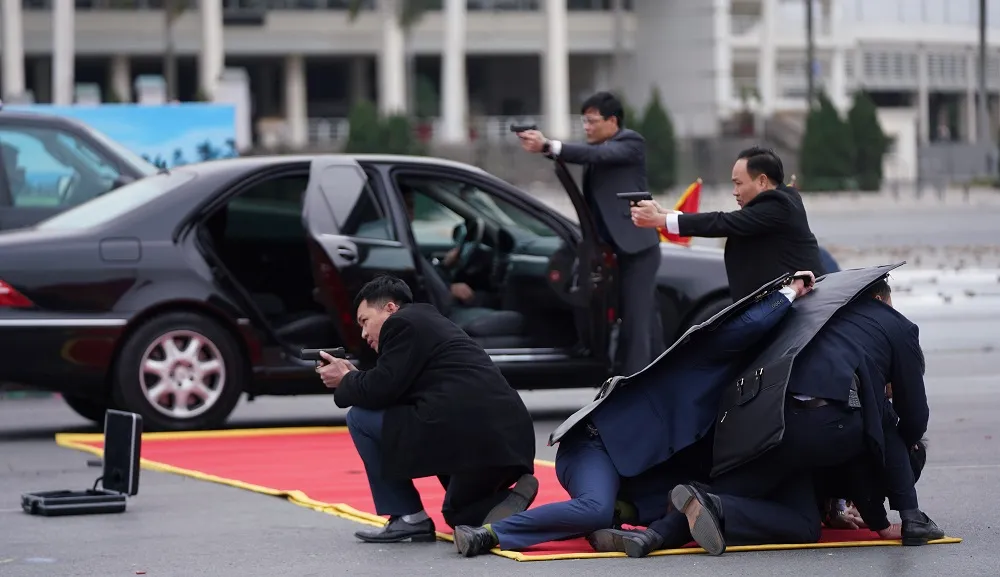 Diễn tập bảo vệ nguyên thủ khi bất ngờ có khủng bố ảnh 7