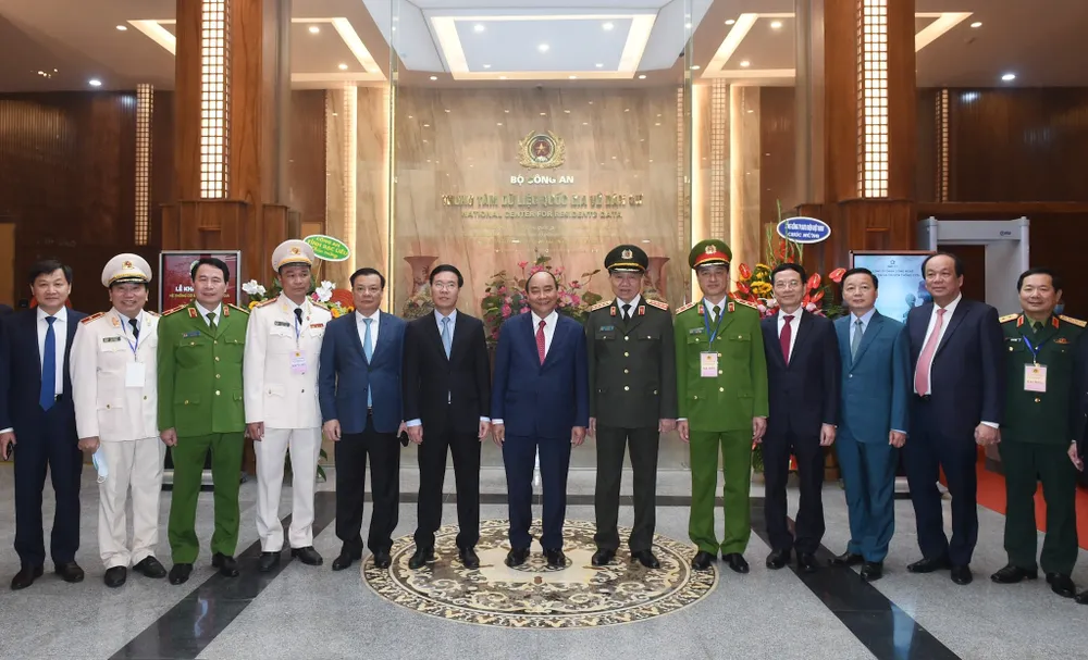 Bộ Công an khai trương 2 dự án quan trọng liên quan tới người dân ảnh 4