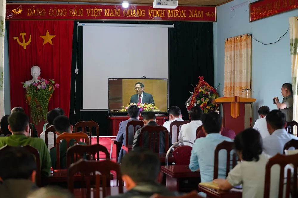 Băng rừng, vượt dốc ở Sì Lở Lầu để học Nghị quyết của Đảng ảnh 10