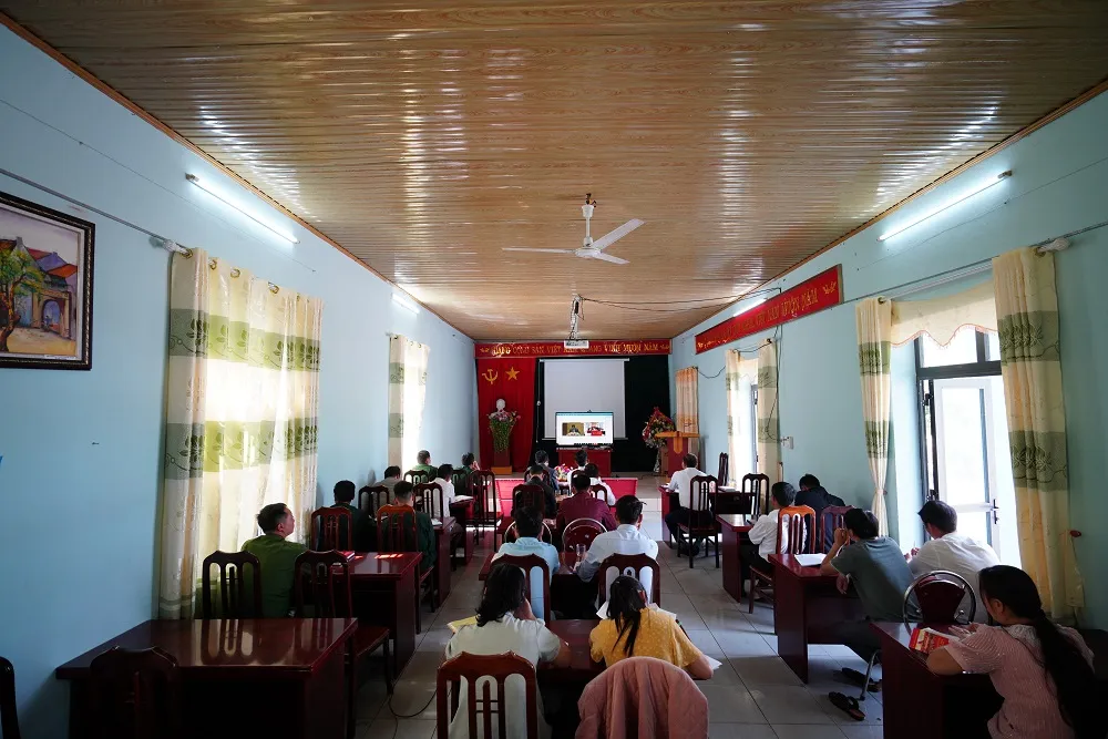 Băng rừng, vượt dốc ở Sì Lở Lầu để học Nghị quyết của Đảng ảnh 11