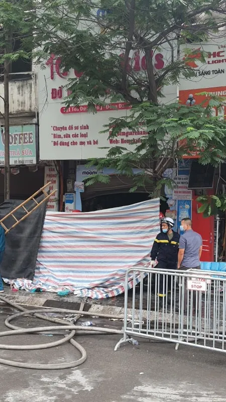 Cháy cửa hàng đồ dùng mẹ và bé, 4 người thiệt mạng ảnh 6