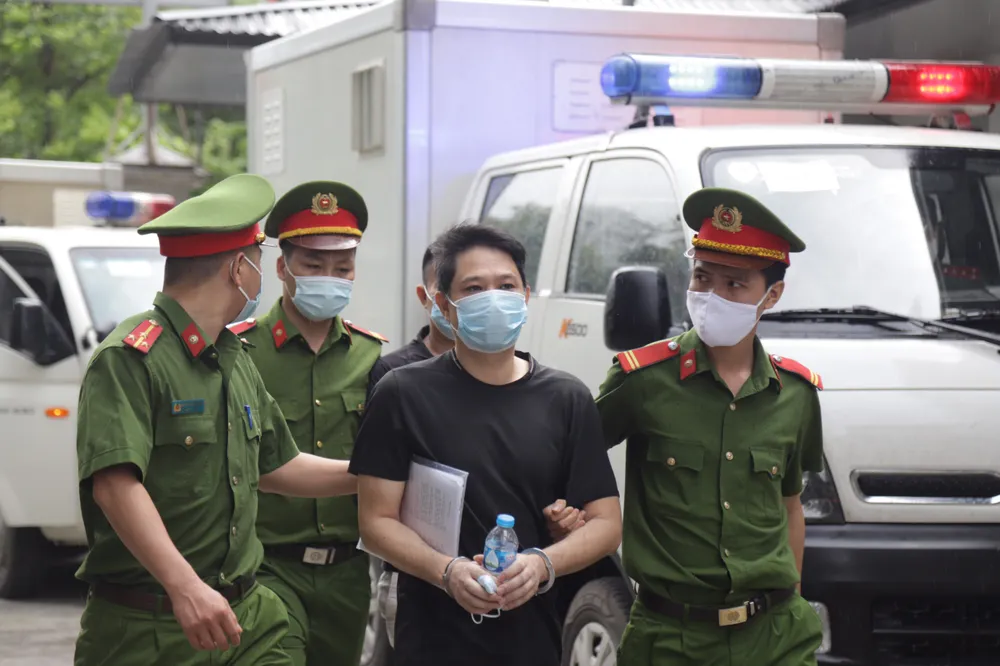 Hôm nay 5-5, xét xử 15 bị cáo trong vụ án tại Công ty Nhật Cường ảnh 3